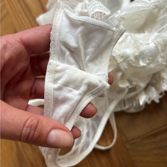 Fleur du Mal Sheer White Lace Bodysuit - Picture 4 of 5